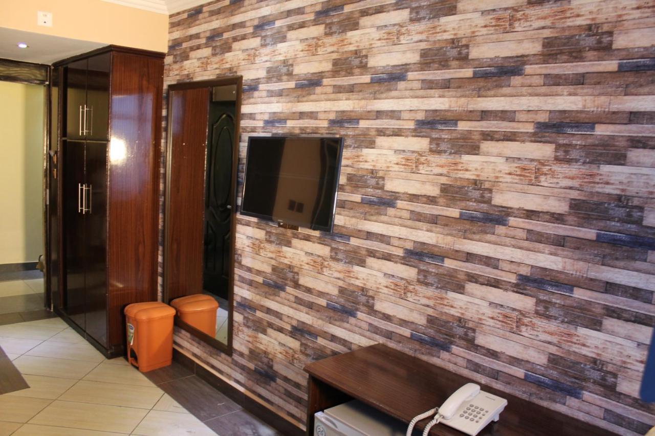 Airport Landing Hotel Nairobi Eksteriør billede