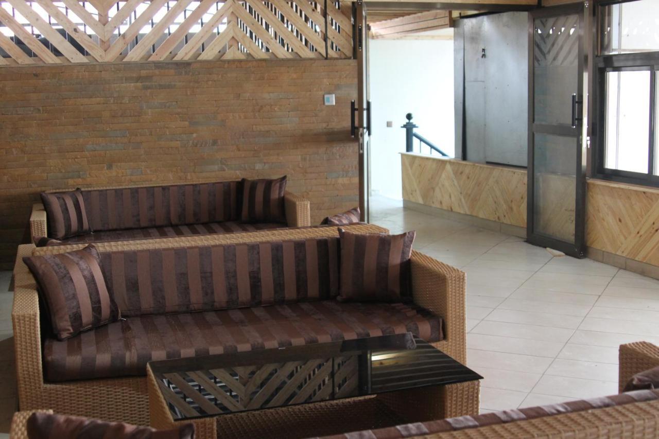 Airport Landing Hotel Nairobi Eksteriør billede