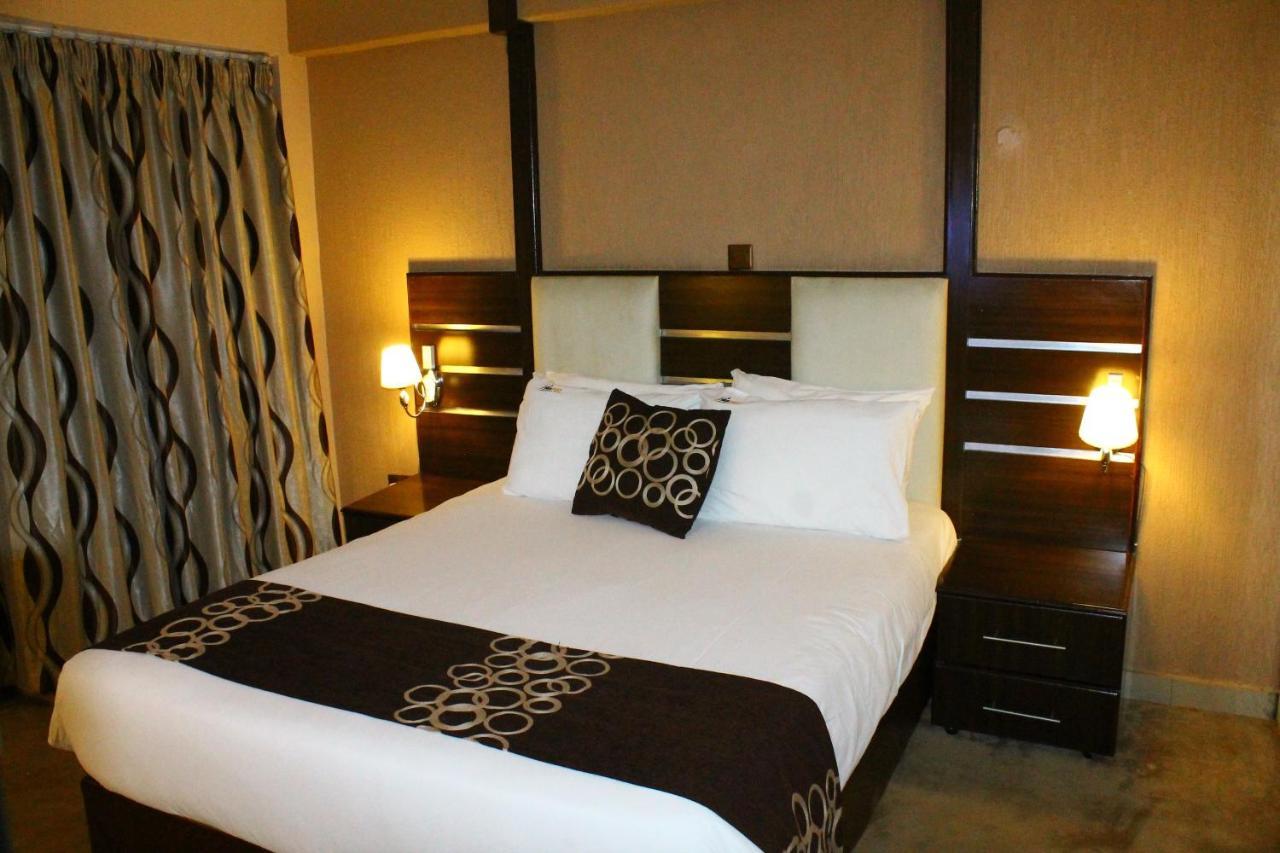 Airport Landing Hotel Nairobi Eksteriør billede