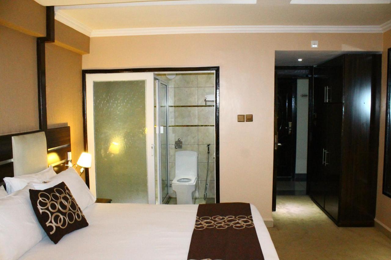 Airport Landing Hotel Nairobi Eksteriør billede