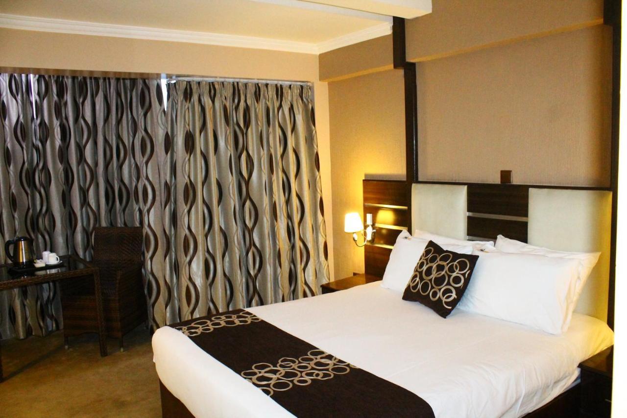 Airport Landing Hotel Nairobi Eksteriør billede