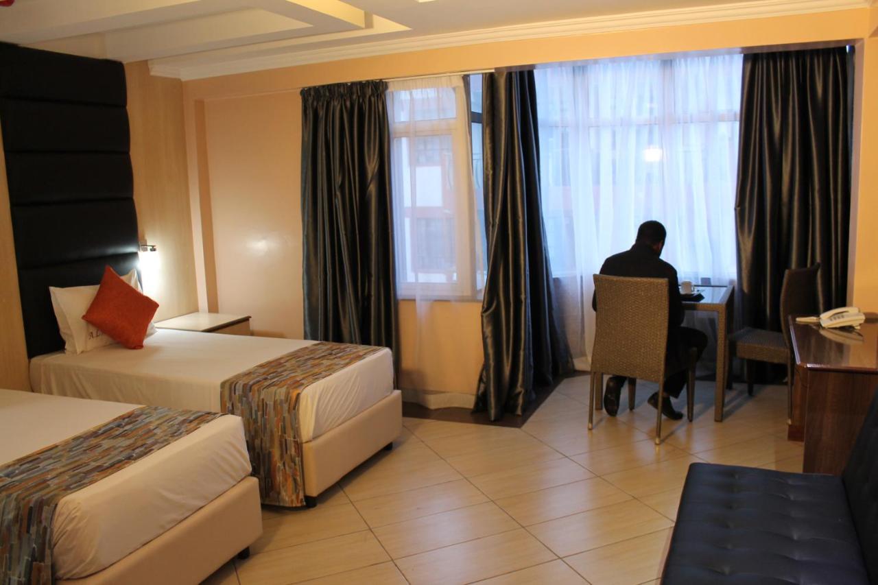 Airport Landing Hotel Nairobi Eksteriør billede